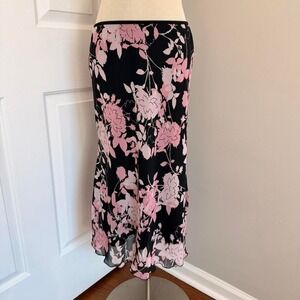 Y2K BLACK AND LIGHT PINK WRAPPER FLORAL MIDI SKIRT
